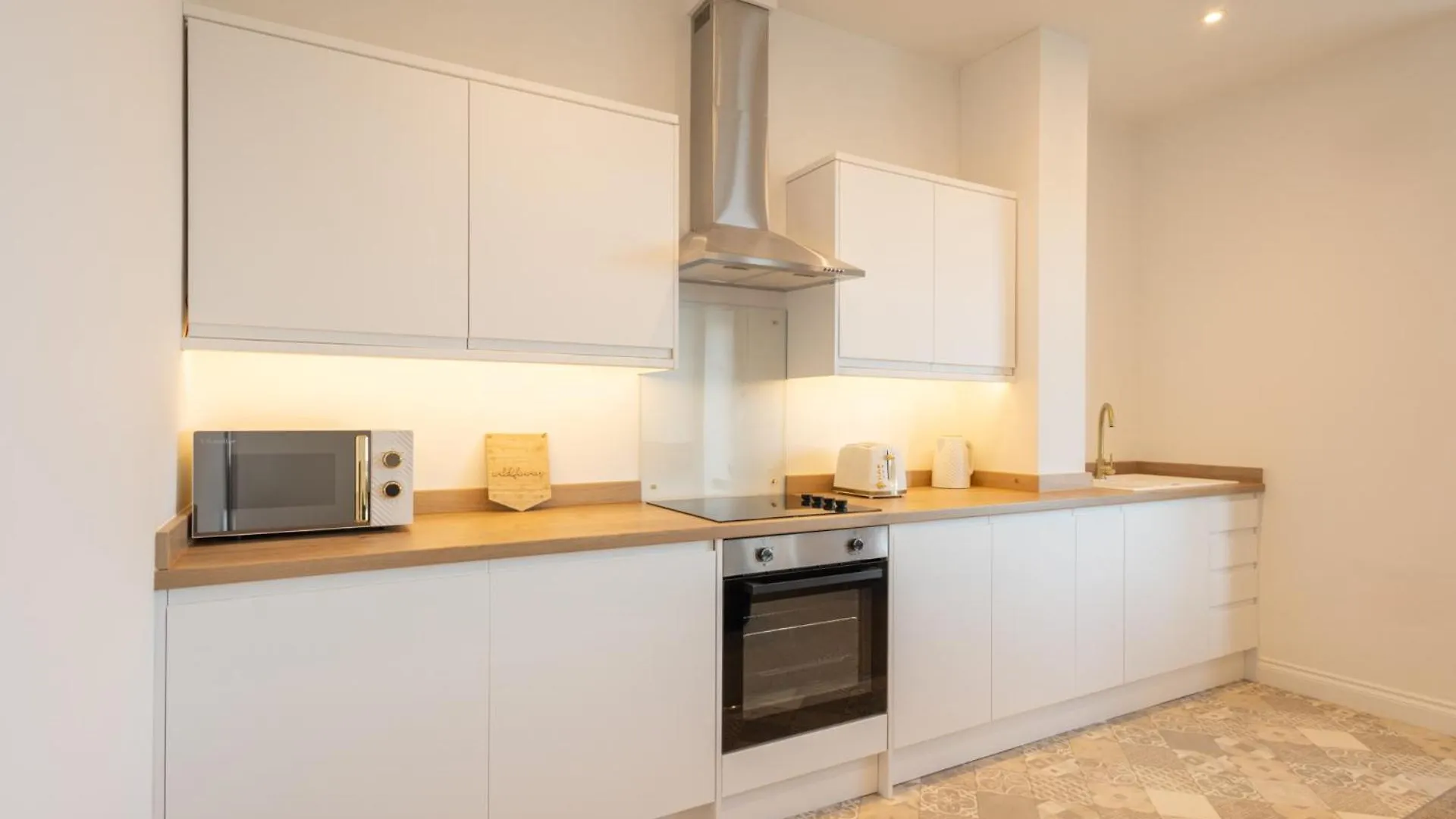 Apartment 3, King'S Court سكرابورو 0*,